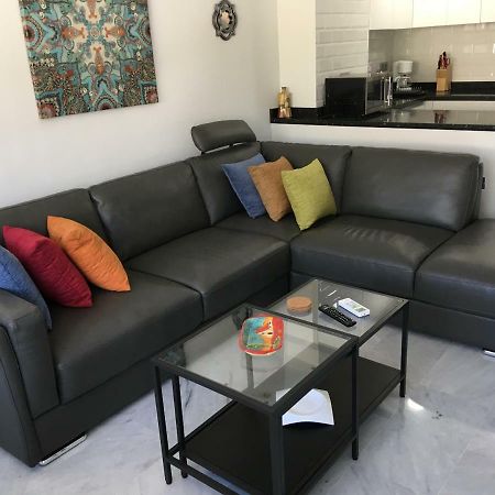 Avda De Las Palmeras Apartment 베날마데나코스타 외부 사진