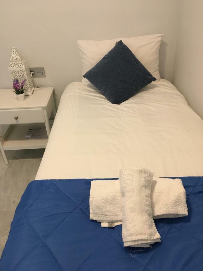 Avda De Las Palmeras Apartment 베날마데나코스타 외부 사진