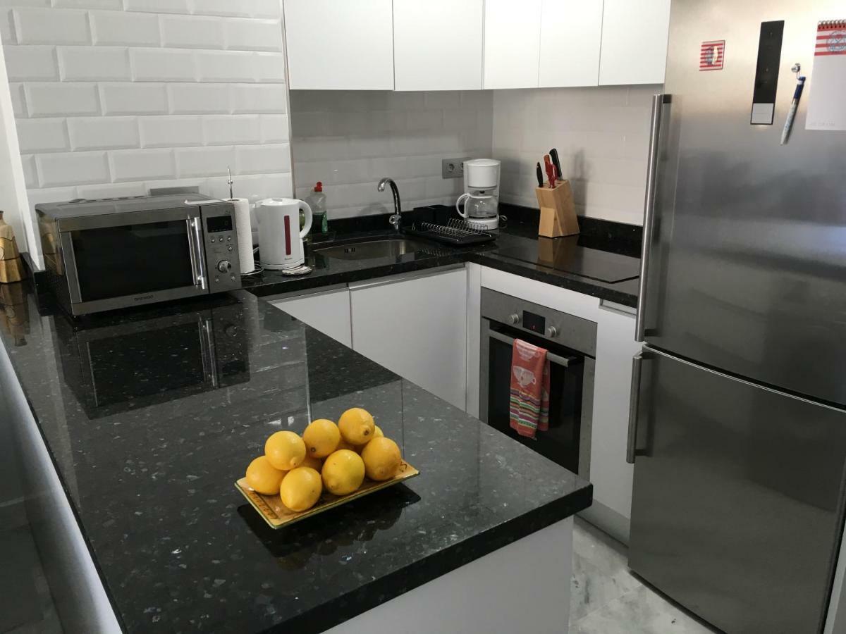 Avda De Las Palmeras Apartment 베날마데나코스타 외부 사진