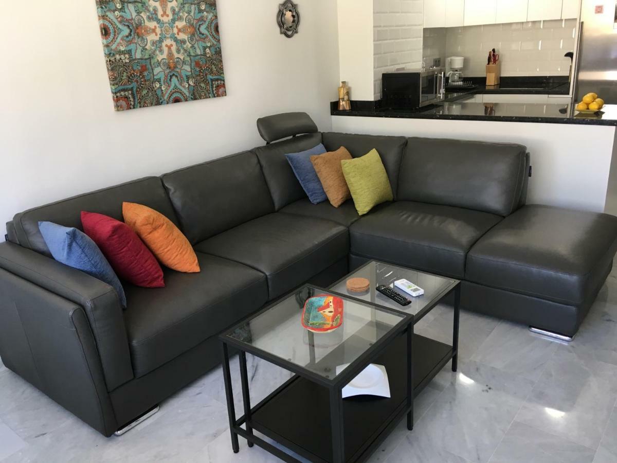 Avda De Las Palmeras Apartment 베날마데나코스타 외부 사진